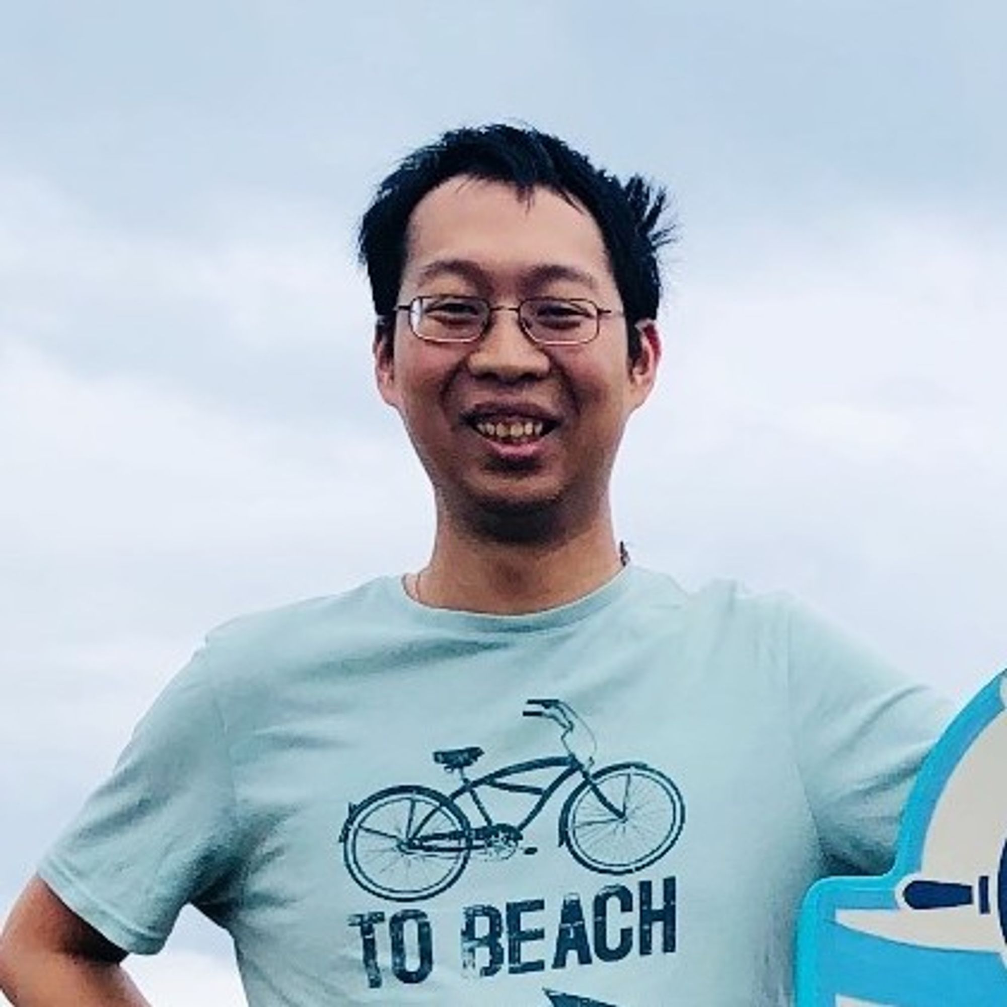 Yizheng Liao
Software Engineer
Prior Staff Machine Learning Engineer @Airbnb, Visiting Scholar & PhD @Stanford • Passion about woodworking, roadtrip and photography