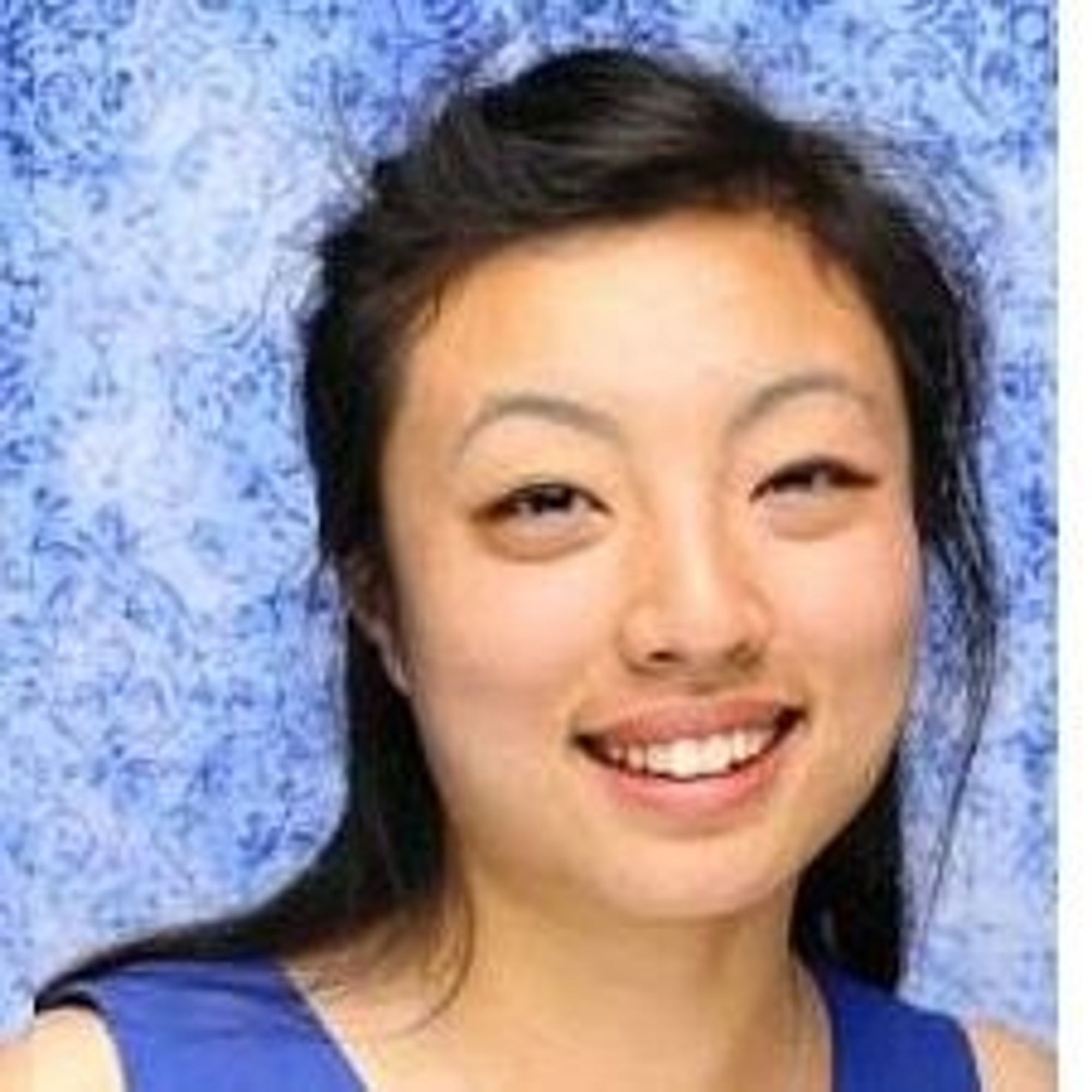 Joyce Liu 
Lead Product Designer 
Prior UX lead at Google Maps Enterprise • Loves pottery and vermicomposting