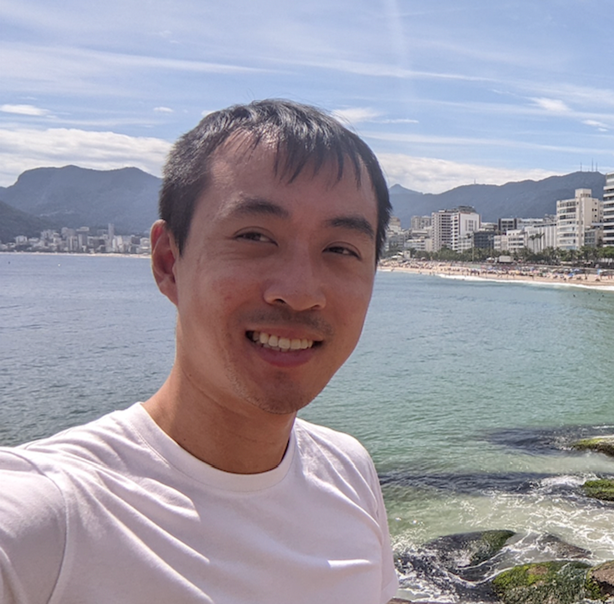 Trevor Weng
Software Engineer
Former senior eng @ Airbnb, ex Facebook • Love hiking, tennis, and strategy games