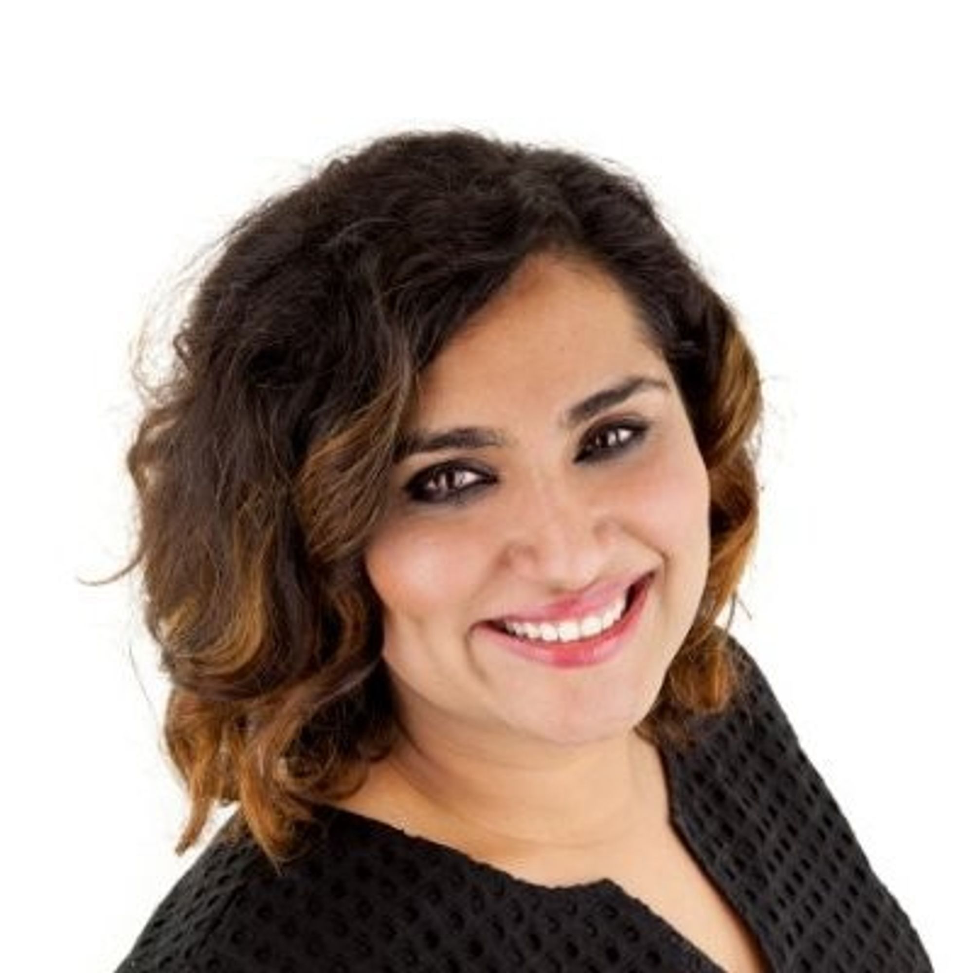 Teesta Kaur
Enterprise Account Executive
Passionate about Payments! Formerly @ Coupa and Tipalti• Fur mom! Travel. Food. Wine. Preferably all together!